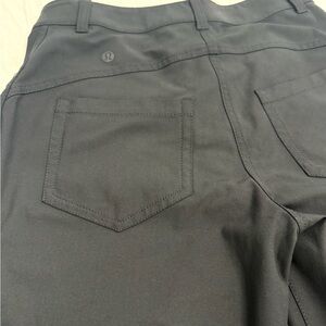 Lululemon Athletica Black Long Pants sz 4 Never Been Worn Like New